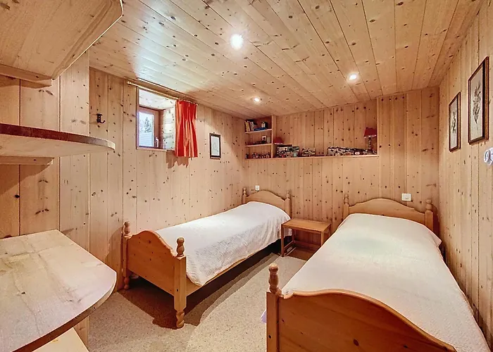 アパート Charachka Rez *